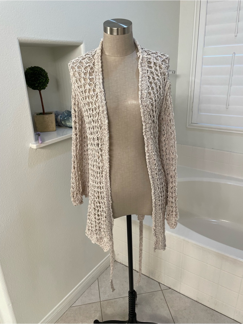Boho POL Crochet Cardigan Sweater in oatmeal lagenlook